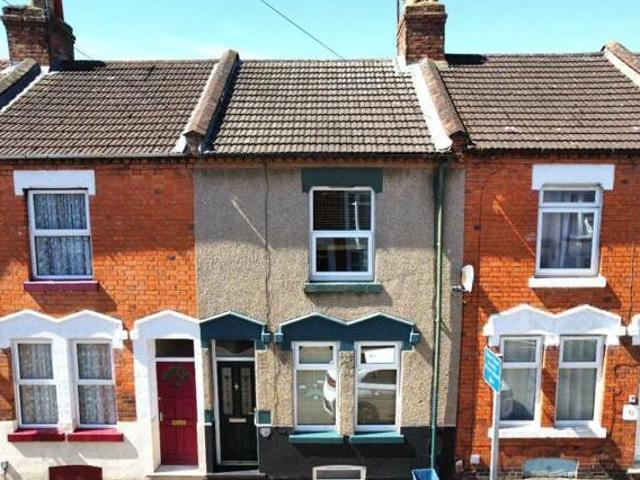 House for sale in Northampton, Northamptonshire