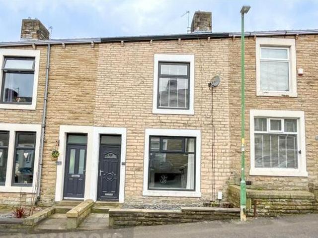 House for sale in Milnshaw, Backburn
