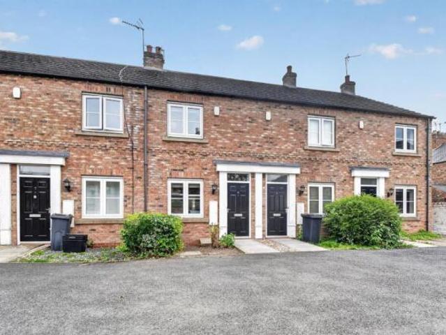 Cottage for sale in South Lane, West Yorkshire