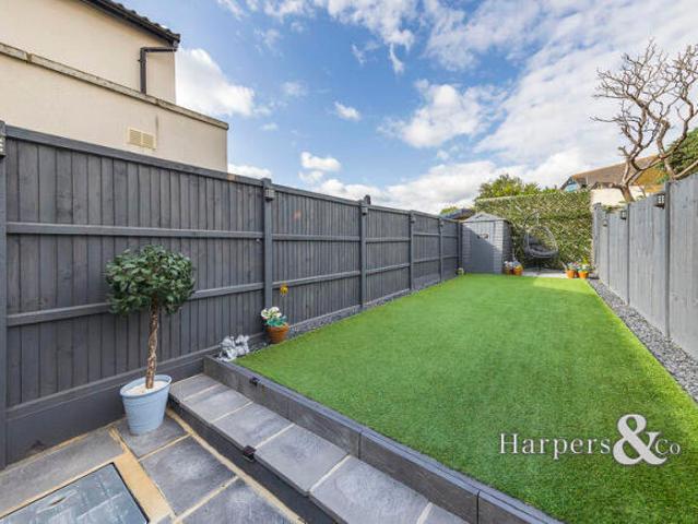 Cottage for sale in London Borough of Bexley, Greater London