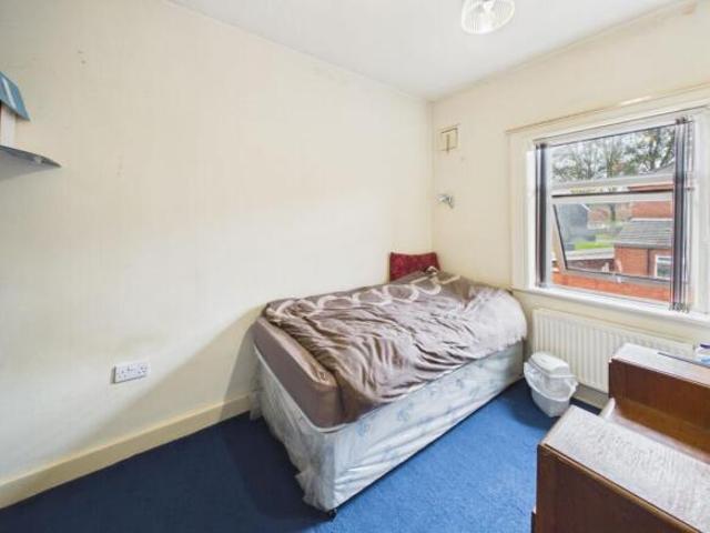 Cottage for sale in Gilnow, Bolton