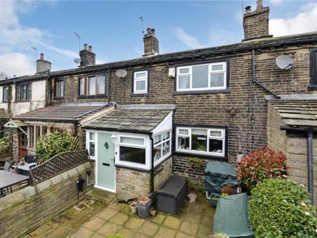 Cottage for sale in Bradford, West Yorkshire