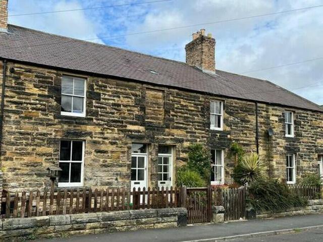 House for sale in Alnwick, Northumberland