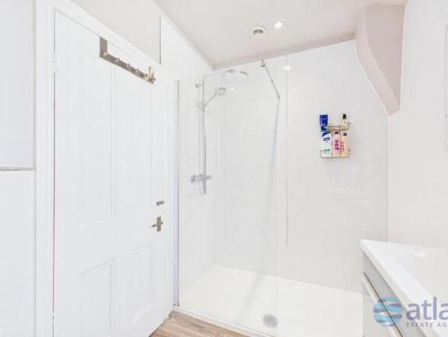 Cottage for sale in Calderstones