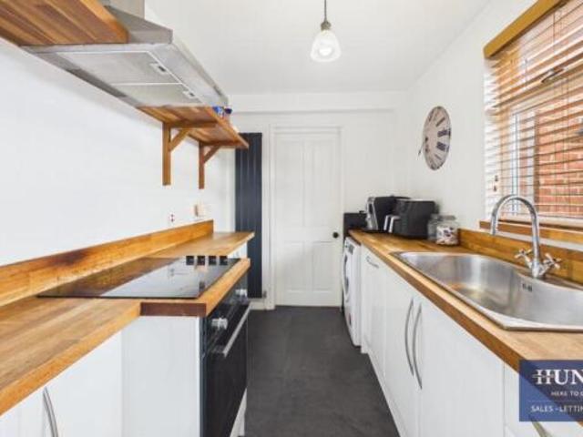 Cottage for sale in Black Bourton, Oxfordshire