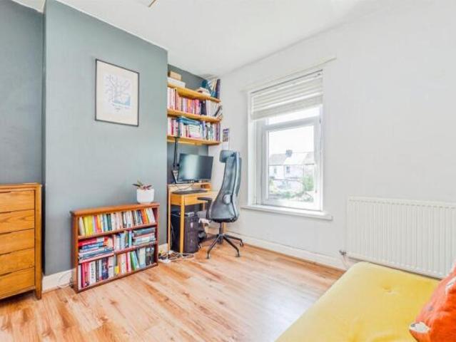 Cottage for sale in Roath, Wales
