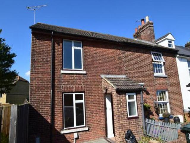 House for sale in Willesborough, Bridgefield