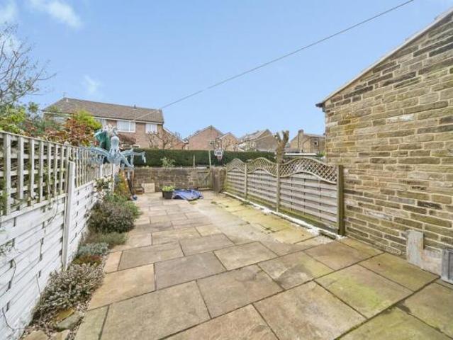 Cottage for sale in Greengates, West Yorkshire