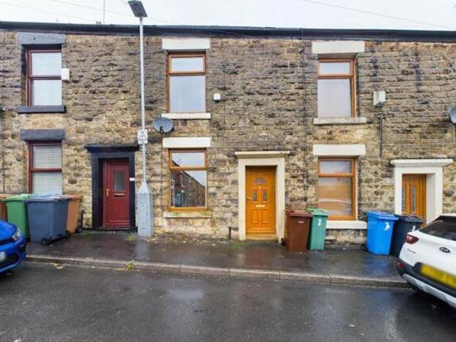 House for sale in Ashton-under-Lyne, Tameside
