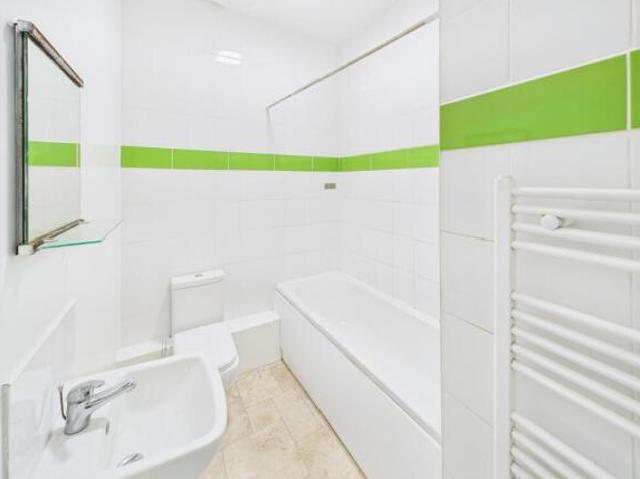 Cottage for sale in Heaton, Lee Bank