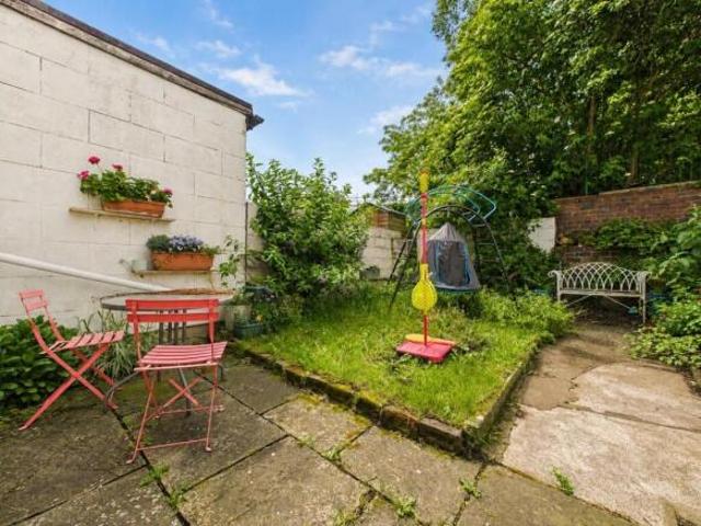 Cottage for sale in Feckenham, City Of Bristol