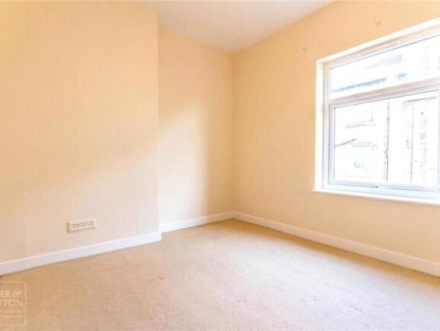 Cottage for sale in Huddersfield, West Yorkshire