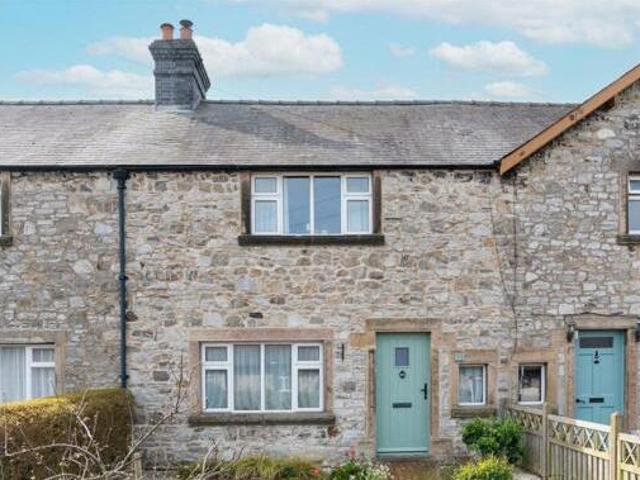 House for sale in Froggatt, East Midlands