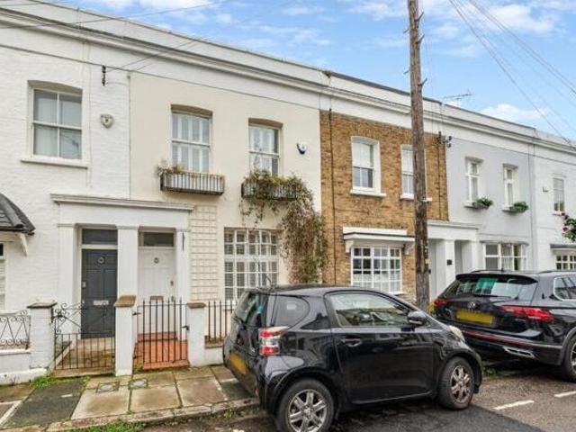House for sale in Lyons, Greater London
