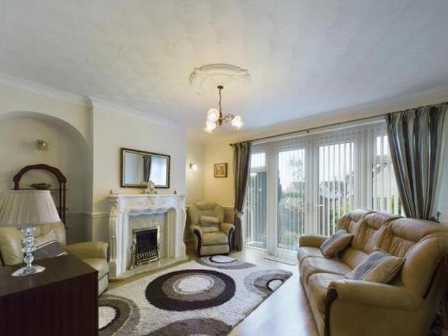 House for sale in Staincross, South Yorkshire