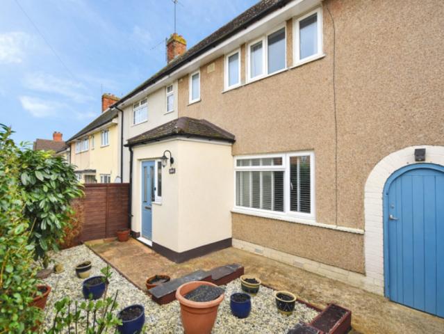 Cottage for sale in Northampton, Northamptonshire