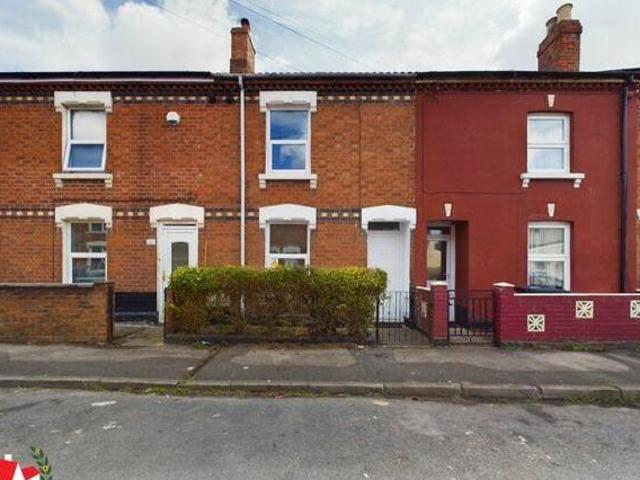 House for sale in Chequers, Gloucester