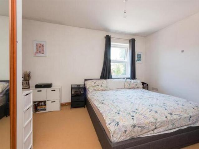Cottage for sale in Barracks, Canterbury