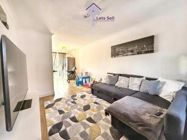 Cottage for sale in Sholing, City Of Southampton