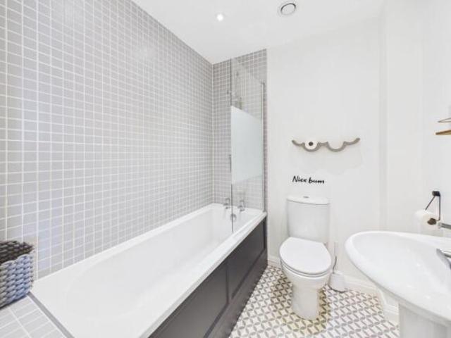 Cottage for sale in Saltney, Wales
