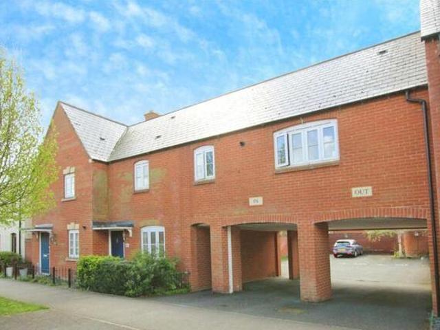 House for sale in Carpenter's Place, Brackley