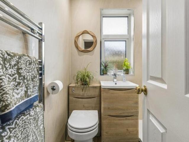 Cottage for sale in Burnbrae, Milngavie