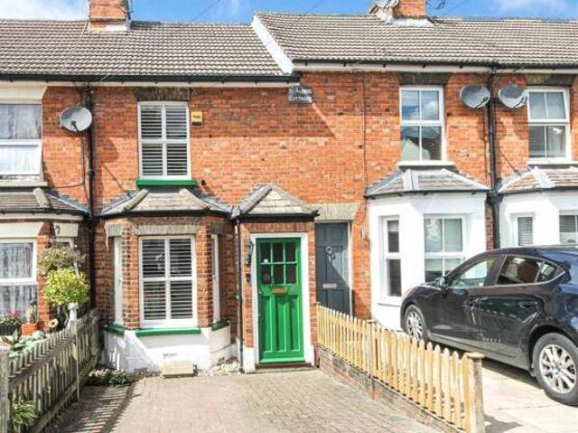 House for sale in Navestock Side, Essex