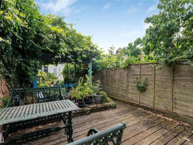 Cottage for sale in Chelmondiston, Suffolk