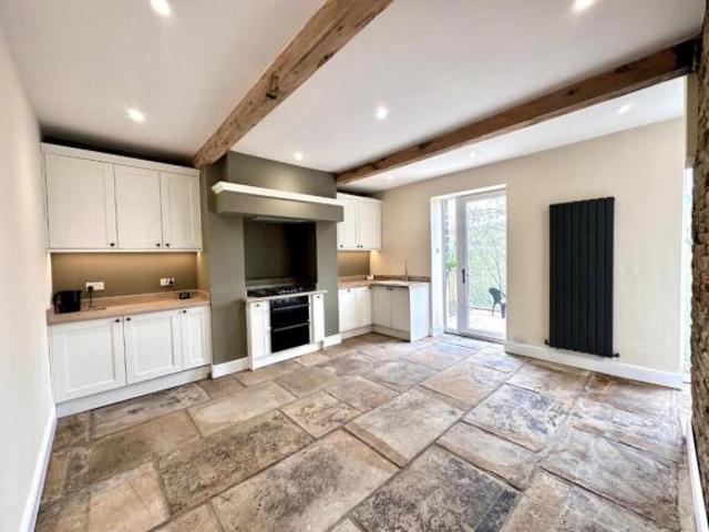 Cottage for sale in Huddersfield, West Yorkshire