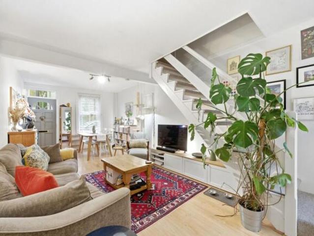 Cottage for sale in Arbury, Cambridgeshire