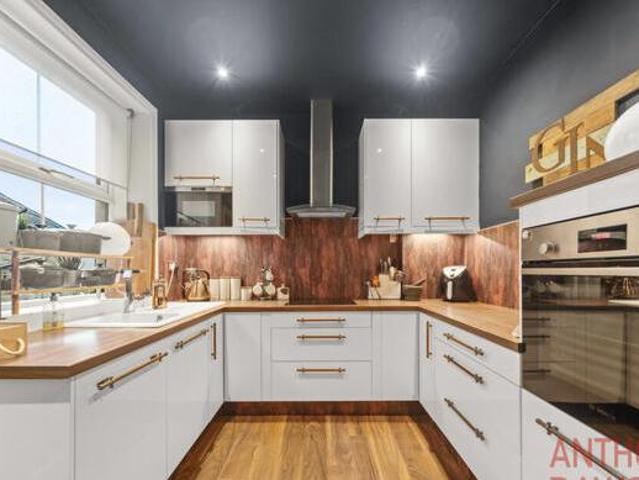House for sale in Burnley, Lancashire