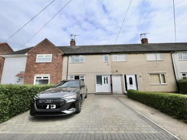 Cottage for sale in Longhill, Hull