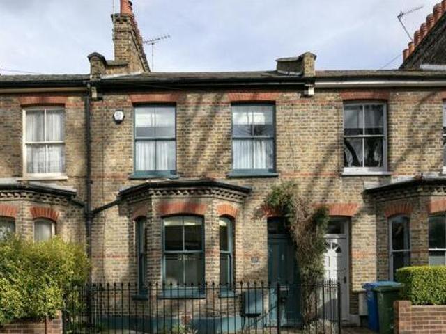 House for sale in Lyons, Greater London