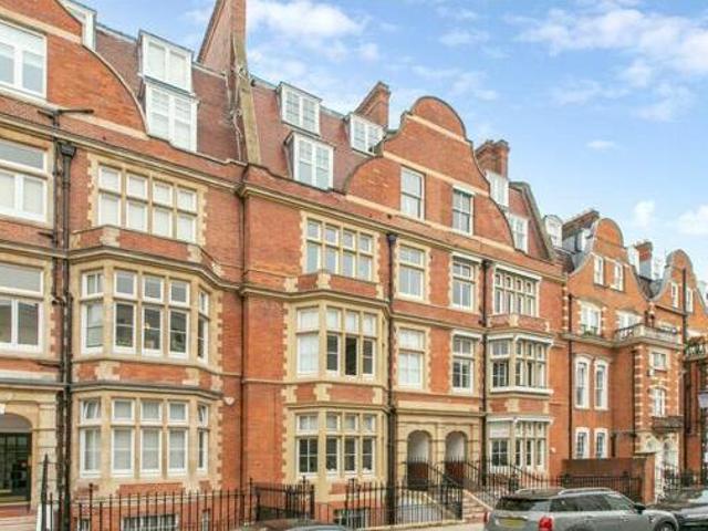 House for sale in City of London, Greater London