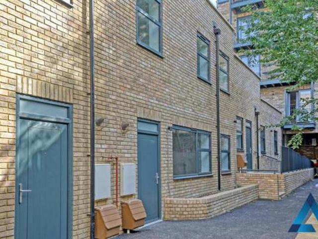 House for sale in City of London, Greater London