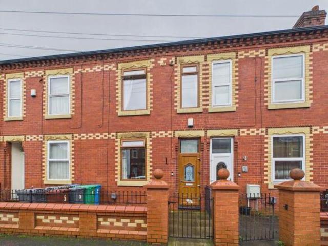 Cottage for sale in Georgia, Greater Manchester