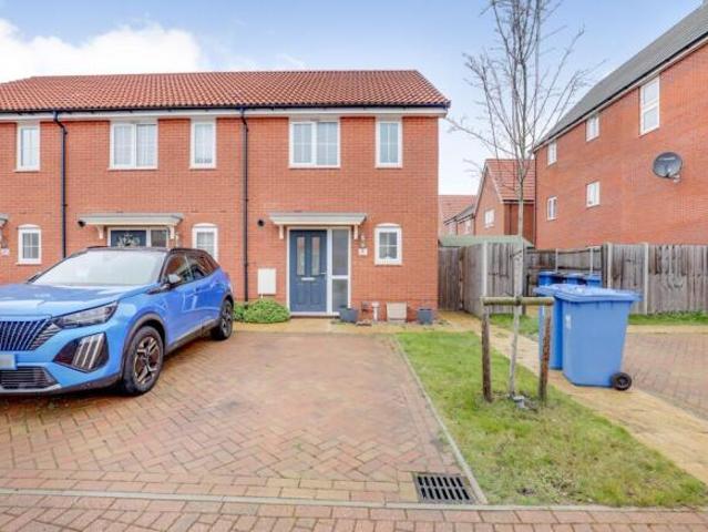 Cottage for sale in Chelmondiston, Suffolk