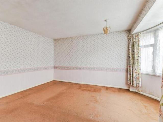 Cottage for sale in Northampton, Northamptonshire
