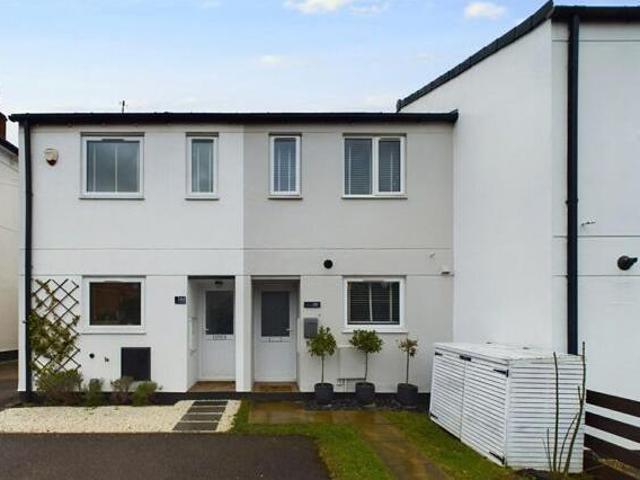 House for sale in Ewens Farm, Golden Valley