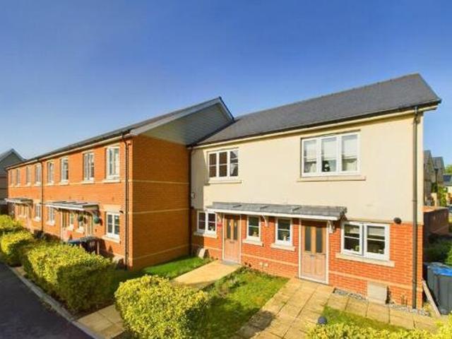 House for sale in Row Town, Surrey