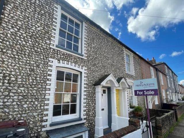 House for sale in Chichester, Littlecote