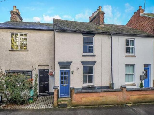 Cottage for sale in St Albans, Five Acres