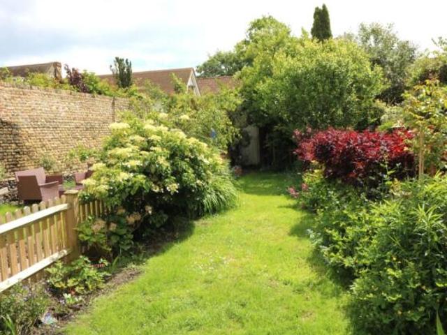 Cottage for sale in Sandwich, Ash