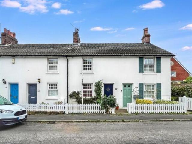Cottage for sale in The Bridge, Kent