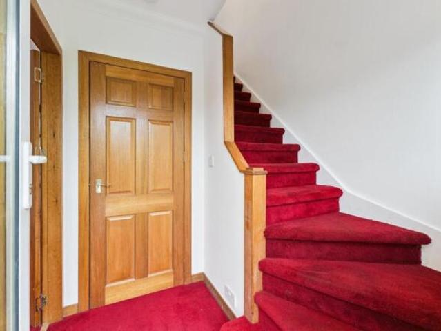 Cottage for sale in Broomhill, Scotland