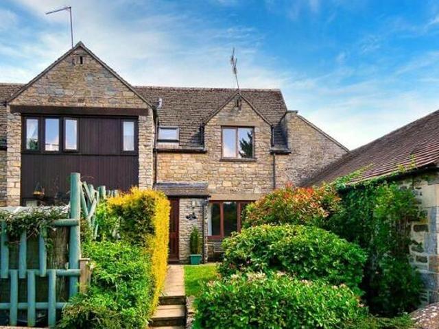 House for sale in Fossebridge, Gloucestershire