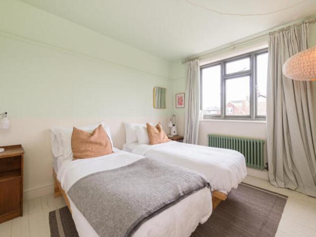 Cottage for sale in Whitstable, Kent