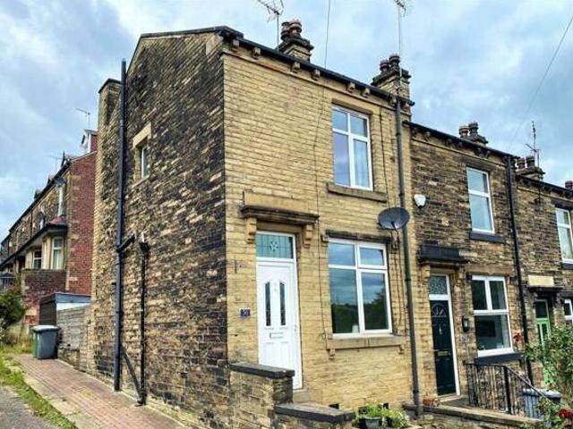 House for sale in Cleckheaton, West Yorkshire