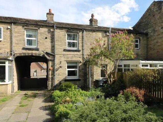 House for sale in Cleckheaton, West Yorkshire