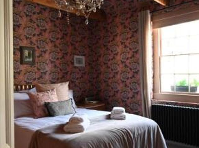 Cottage for sale in Bath, West of England
